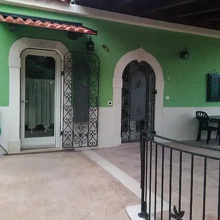 Il Melangolo Bed & Breakfast